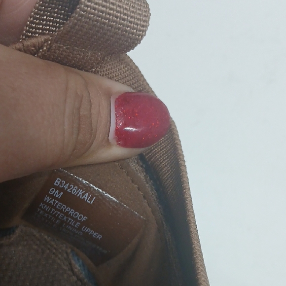 Stylish Animal Print With Stones, By Aqua College, Water Proof Sz 9, Gentle Used - Picture 10 of 10